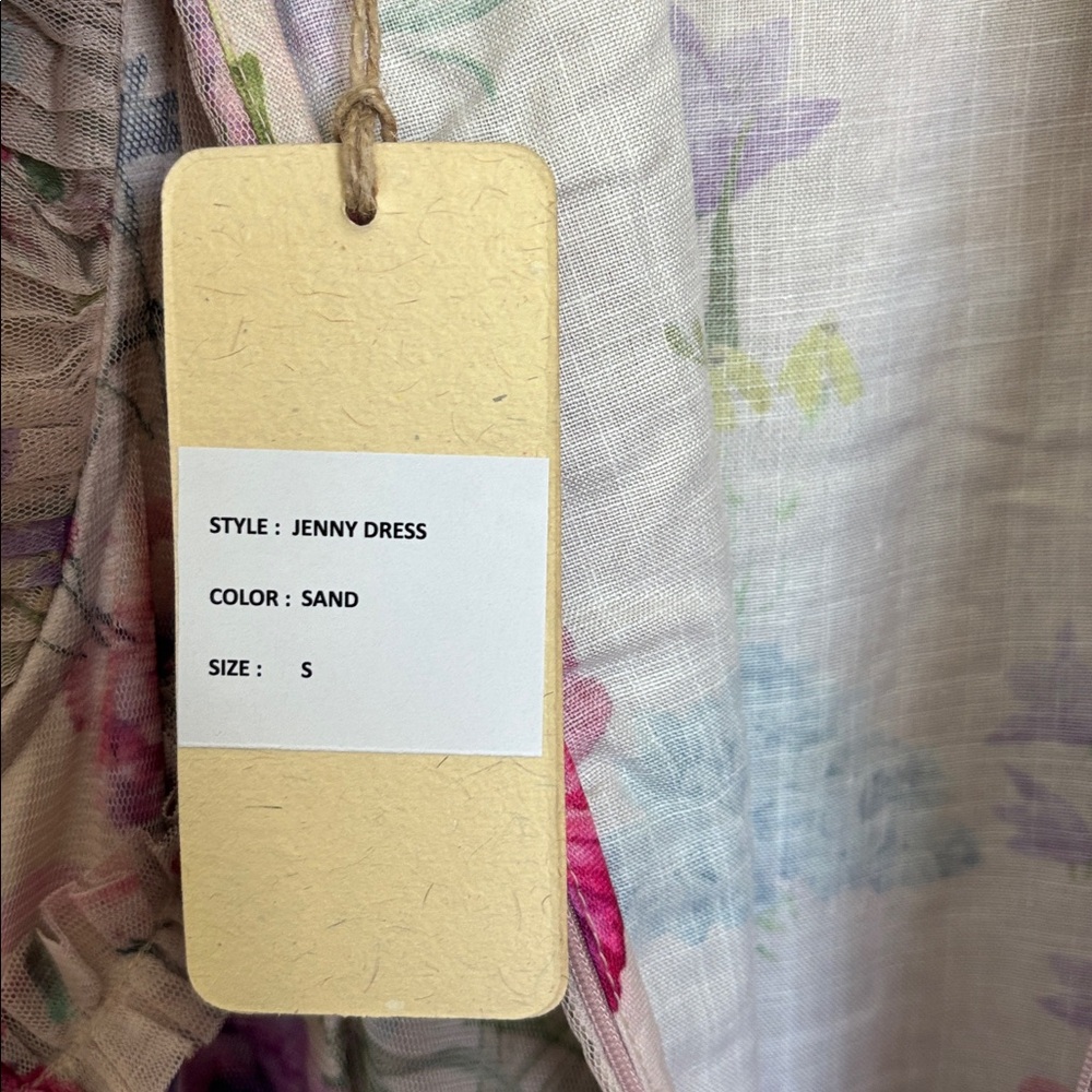 “Let me be” floral maxi dress - Picture 5 of 8